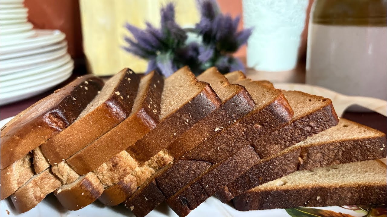 If you have toast, 2 eggs and milk at home, you can make a delicious breakfast.french toast recipe!