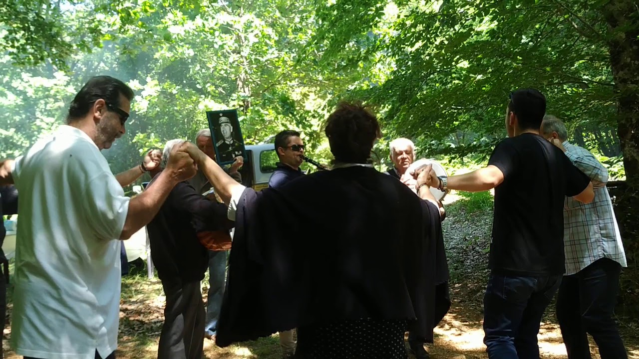 Χουντογλέντι στο Μαυροβούνι νομού Λαρίσης