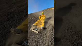 El Único Volcán en el Mundo #cerronegro #Volcán #sandboarding #turismo #nicaragua