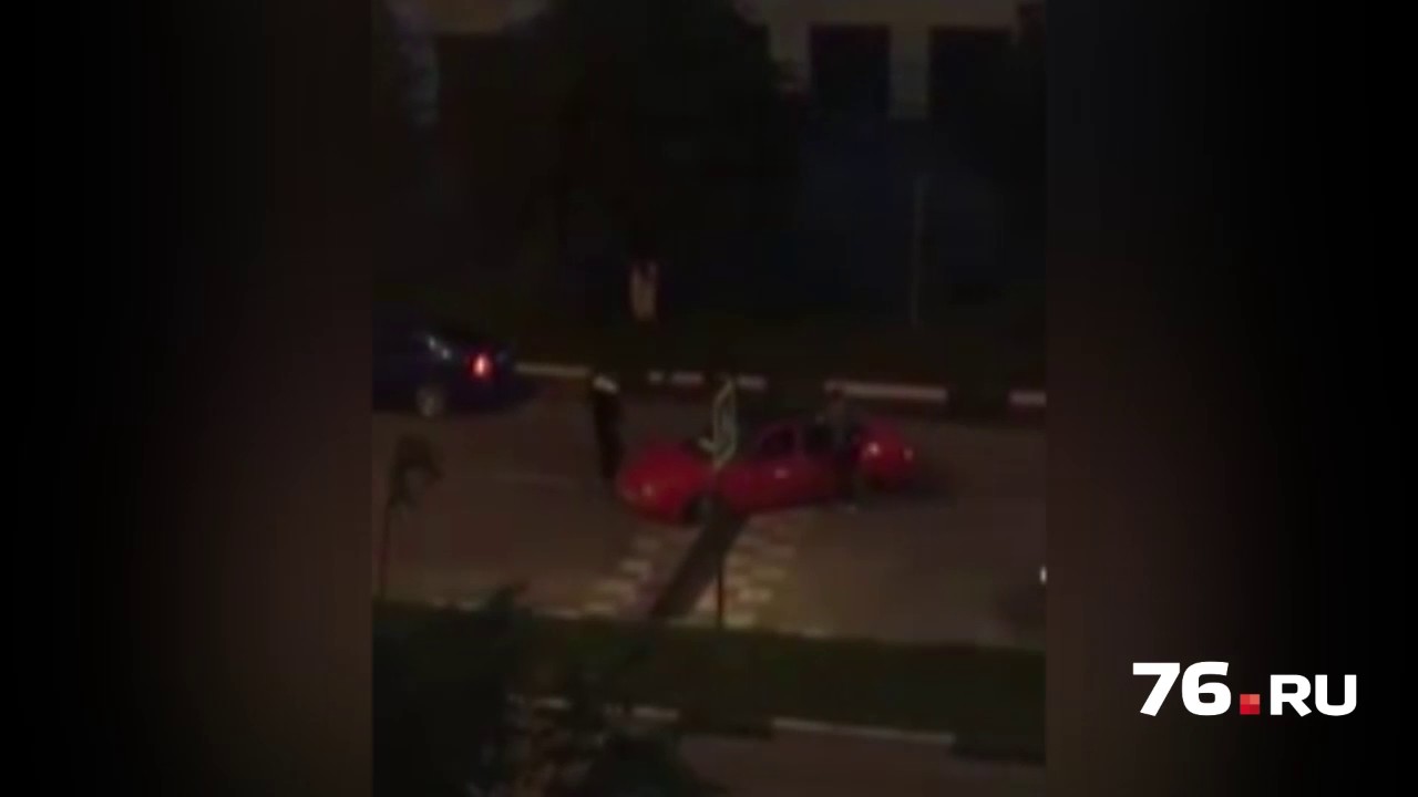 Приора плавает по дороге Приора плавает по дороге