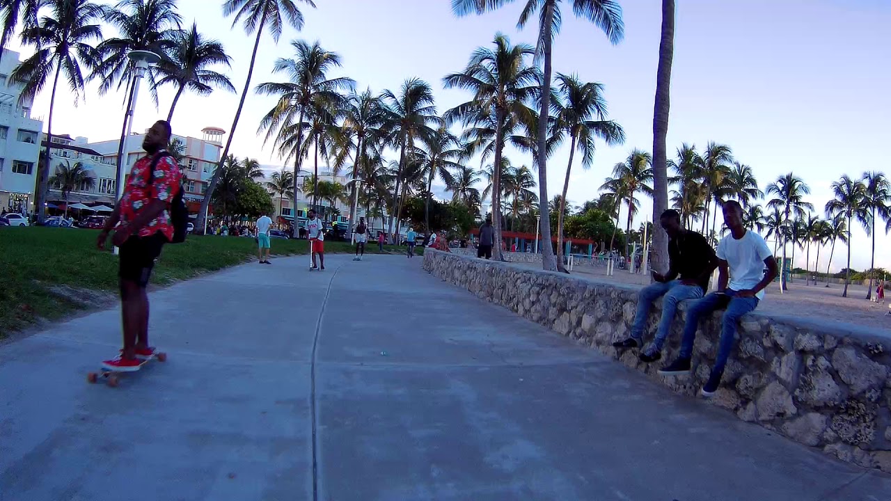 camera iphone 8 plus apk Lummus Park at Dusk, South Beach, Miami Beach, Florida