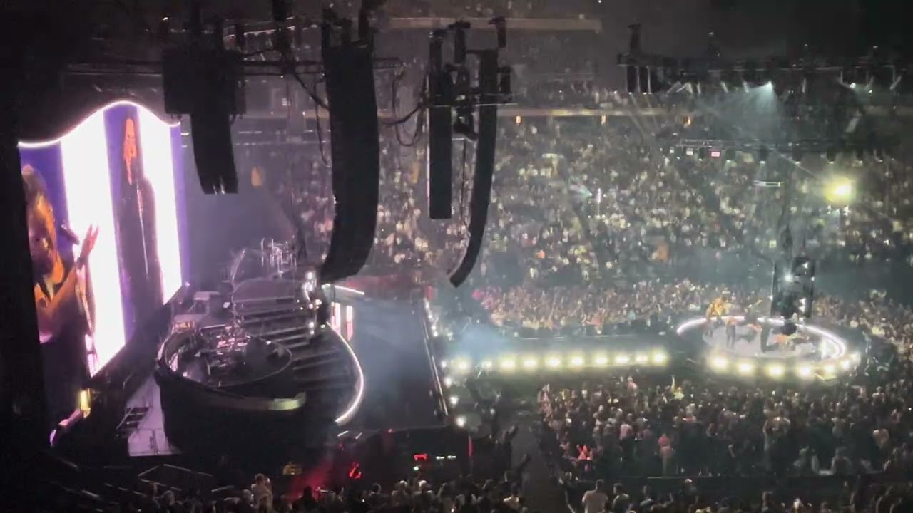 (4K) Dua Lipa - One Way Or Another (Blondie Cover) - Madison Square Garden