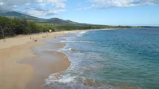 Big beach.  The entire beach.  Maui Hawaii Ocean video