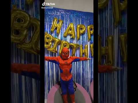 عيد ميلاد حفيدي ربي يسعدكم