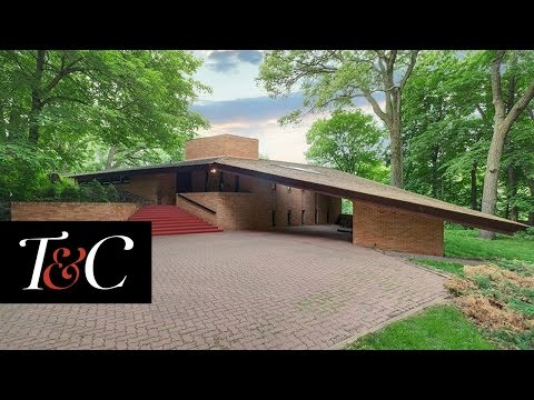 An Untouched Frank Lloyd Wright Home from 1960 is on the Market