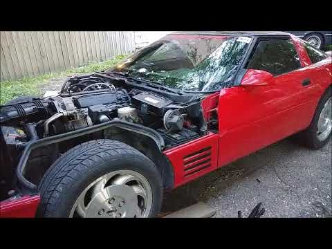 Video: Hvor er drivstoffilteret på en Corvette fra 1986?