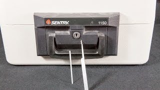(3) Lock Picking: Sentry Safe