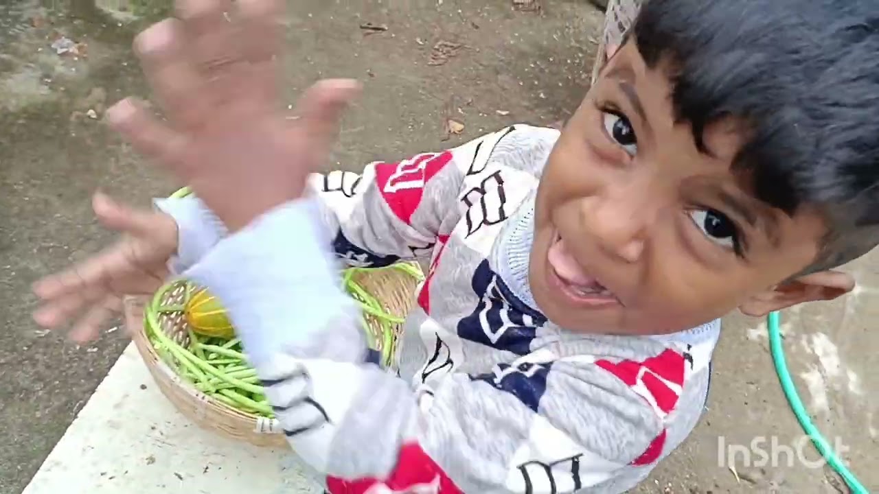 ഒരു കുഞ്ഞു ഗാർഡൻ ടൂർ... പിന്നെ കുഞ്ഞു ഗൂഗുവും 