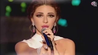 Myriam Fares - Mosh Ananeya (Live performance) / ميريام فارس مش أنانية مباشر LIVE Resimi