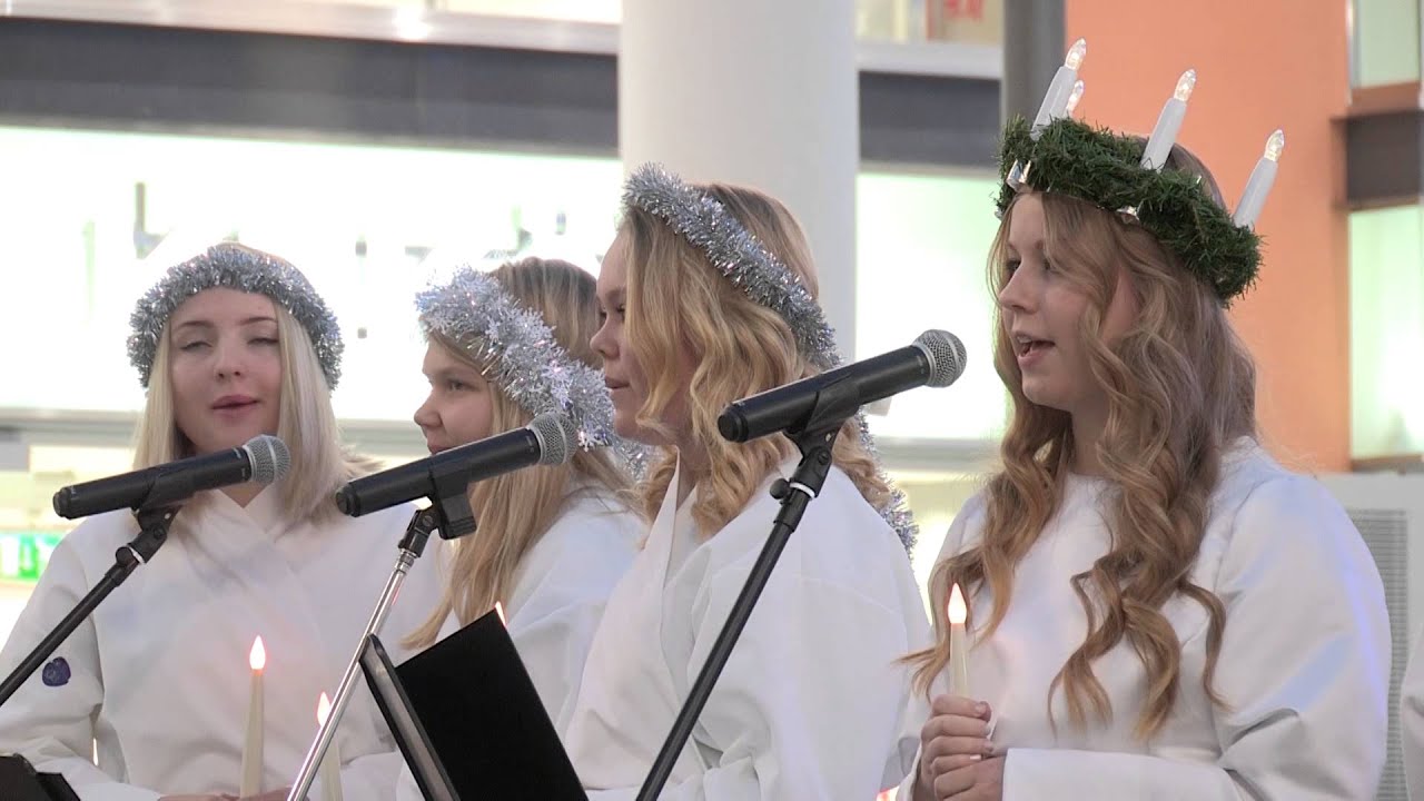 Lucia 2014 & tähtitytöt -  Santa Lucia
