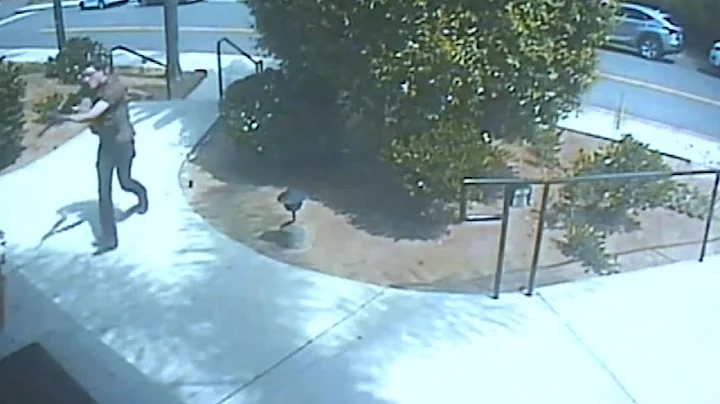 San Diego synagogue shooting: New video shows moment gunman opened fire in Poway | ABC7