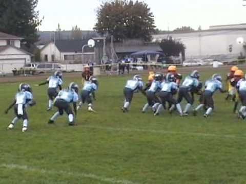 Leon Neal 2010 peewee football highlights