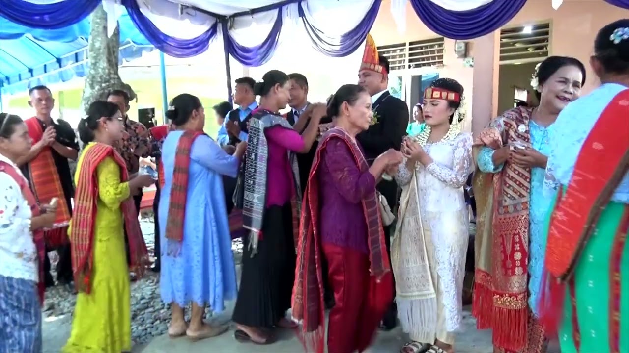 luhut junedi sihombing dohot oroanna ayu meliana br. nababan 2