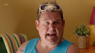 Benidorm S09E04 HDTV x264 RiVEReztv