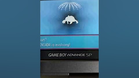 Pokemon Emerald: Evolving Shiny Nincada to Shiny Ninjask