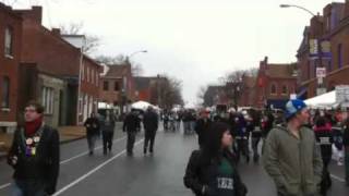 Crowds start pouring into Soulard