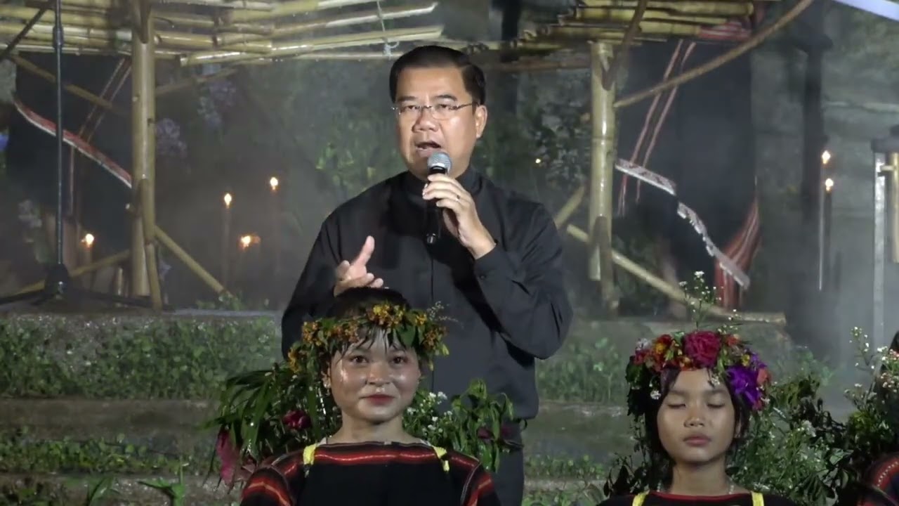 Xuất hành. (Mừng kỉ niệm 100 năm dòng chúa cứu thế đến việt nam )