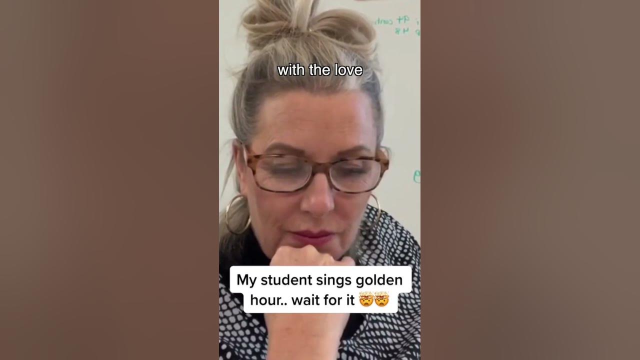 The buzzer at the end 😭❤️ #shorts | kid sings Golden Hour - JVKE for teacher