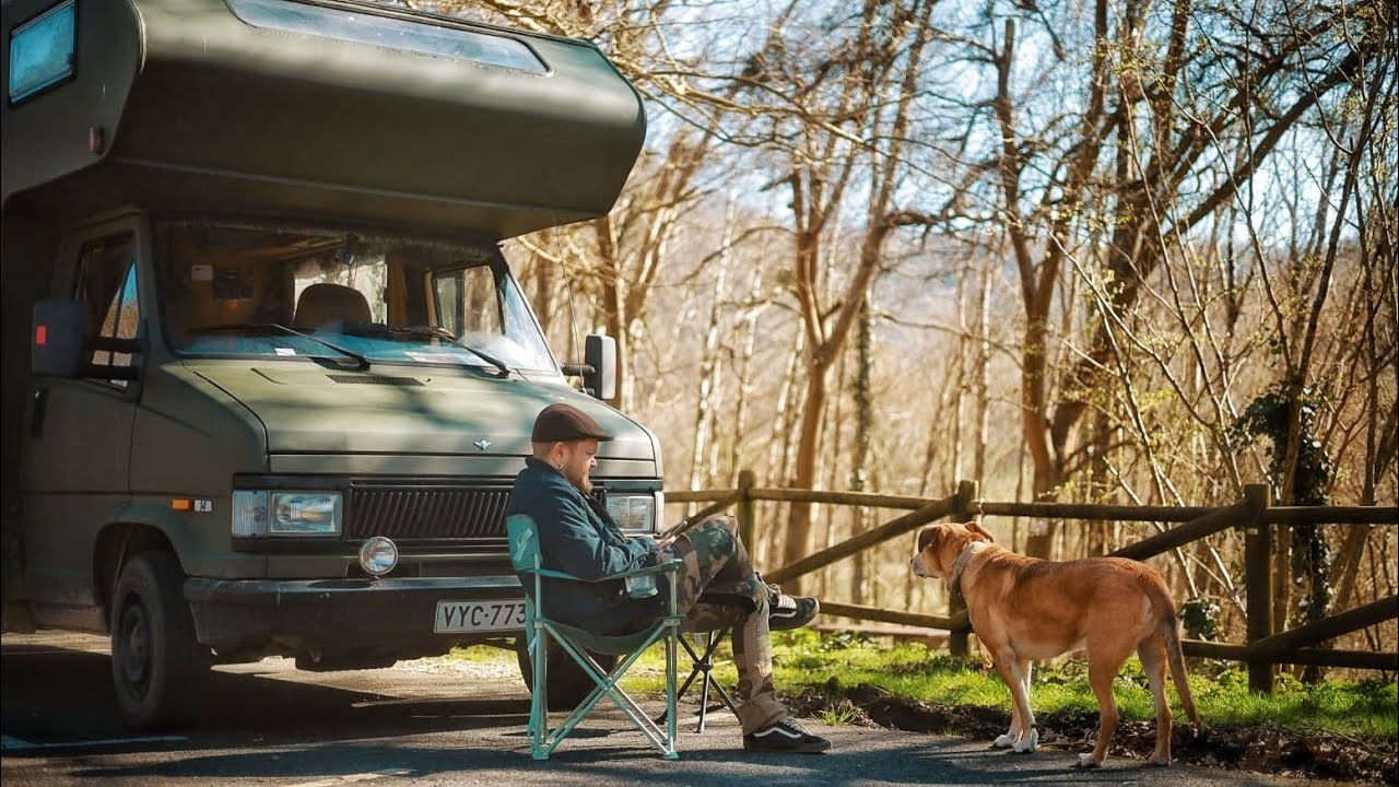 MATKAILUAUTOELÄMÄÄ ESPANJASSA