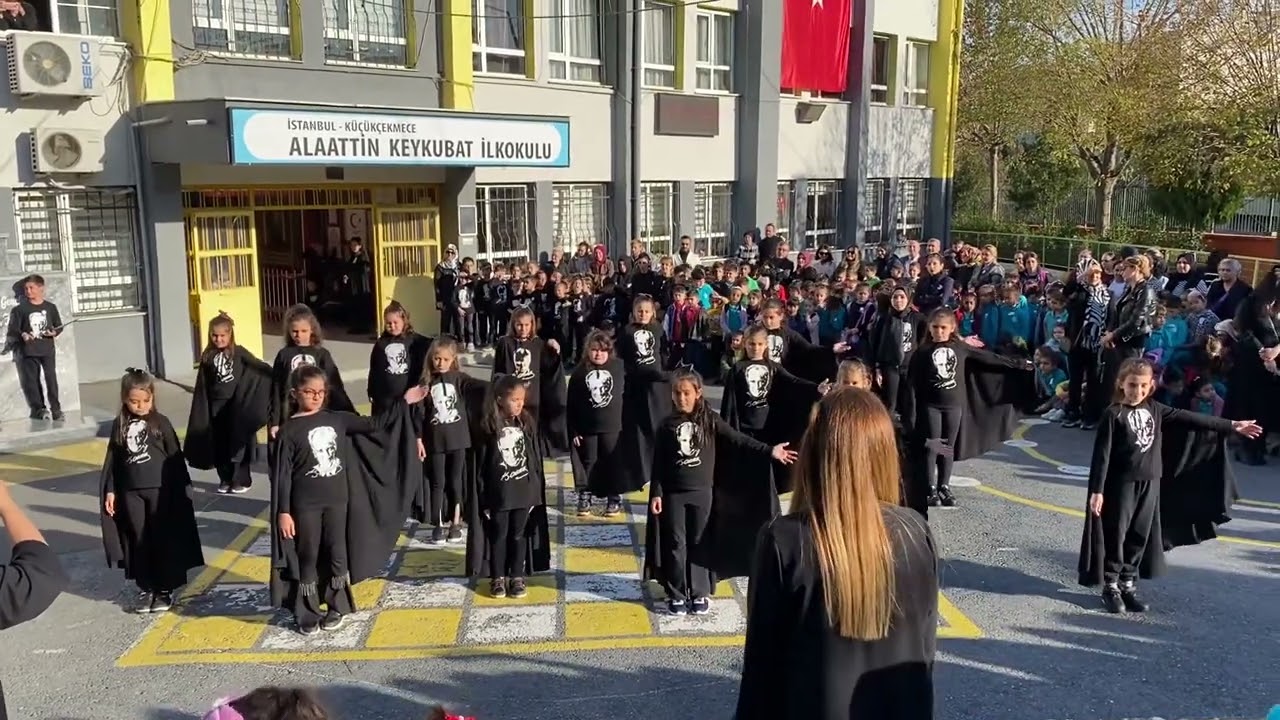 Alaattin Keykubat ilk Öğretim Okulu 4/A Sınıfı 10 Kasım ATAMIZI Saygı Özlem Ve Minnetle Anıyoruz ..