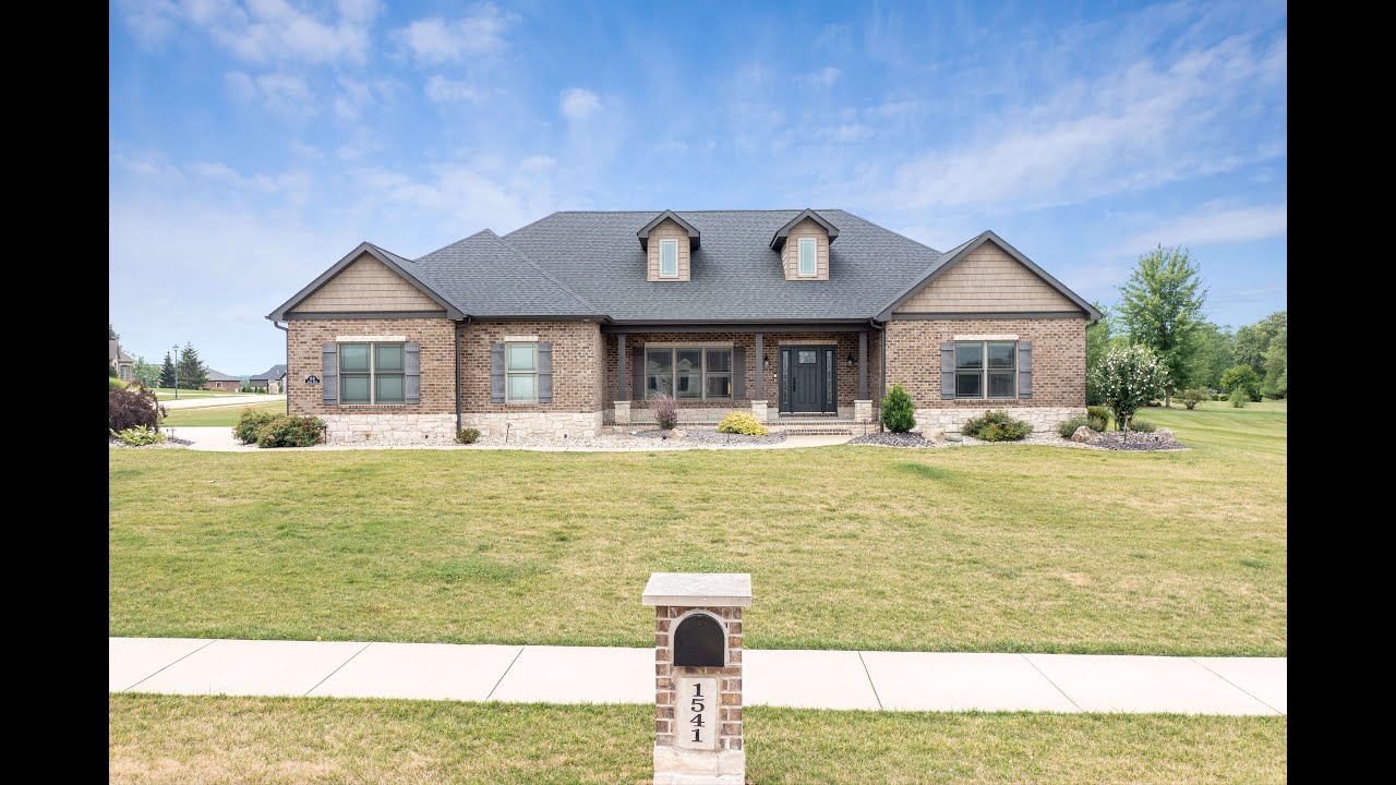 1541 Anton Drive, Columbia, IL 62236