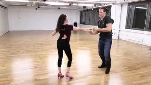 Lambazouk taster at Azembora | Helsinki Dance Central open day with Jaakko & Noora