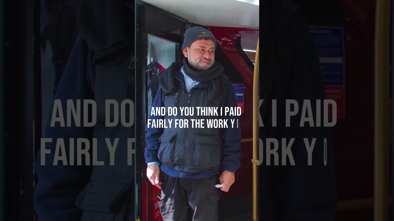 How much does a bus driver make in London? 