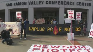 PG&E protesters rally at wildfire mitigation conference in San Ramon