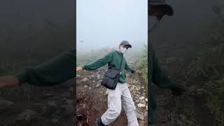 17an di gunung burni telong