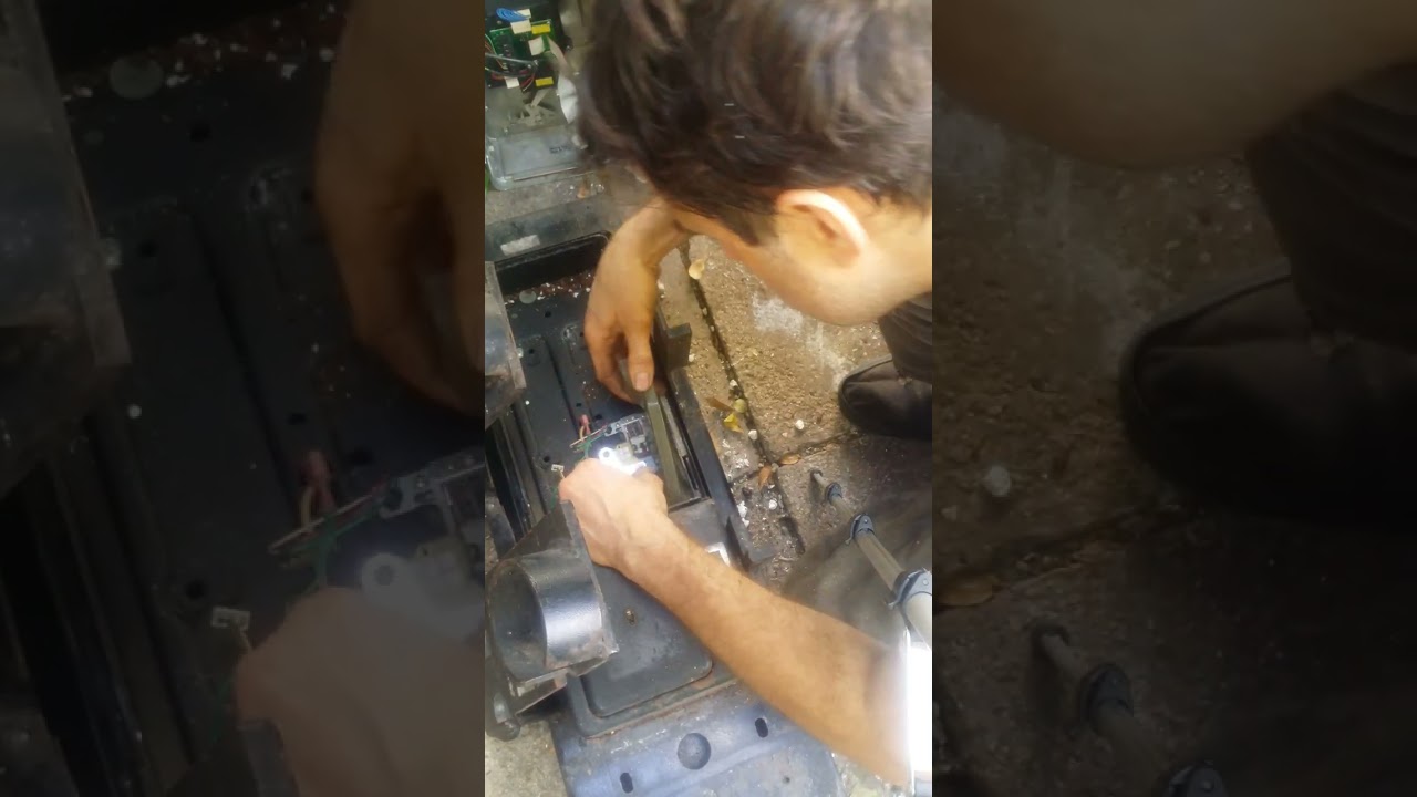 Cracking open a payphone