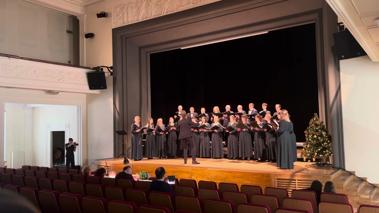 Lulajże Jezuniu, Chór Veritas z Nowosielec, Rzeszów 2025