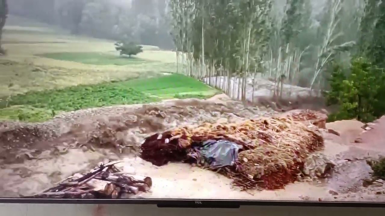 Upper Dir Flood update 2022 at mountain | KPK | swat flood | after incident of honeymoon Hotel