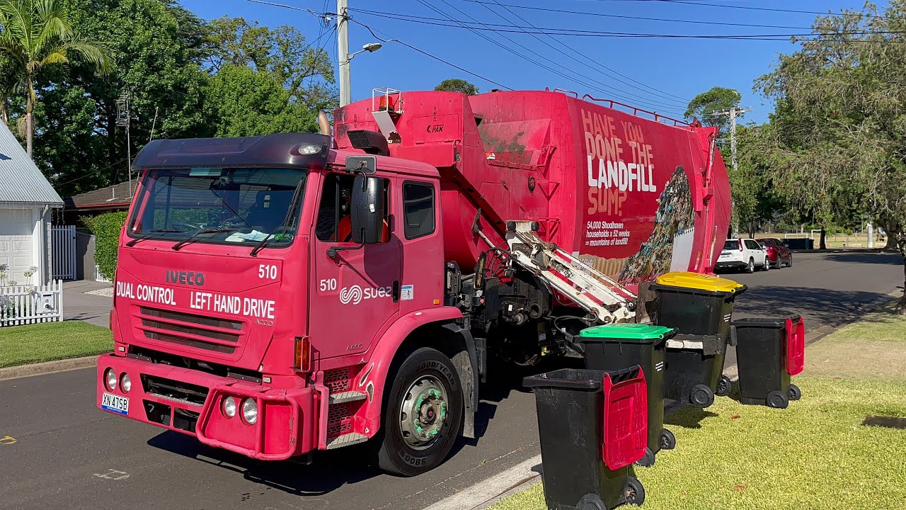 Penrith Garbage and Recycling 515, 510 - The Ex Shoalhaven Trucks Broken Down