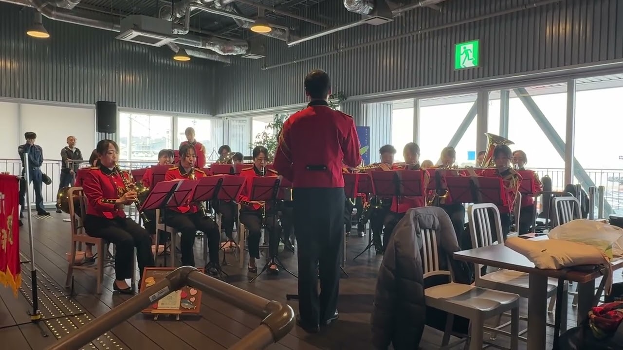 「名探偵コナン」いちご🍓よこすかポートマーケットでの演奏🎶横須賀市消防団音楽隊🚒