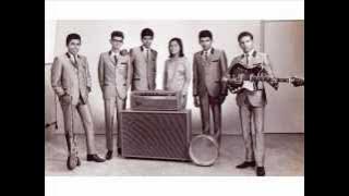 ROZIAH LATIFF & THE JAYHAWKERS - 'OH ABANG'