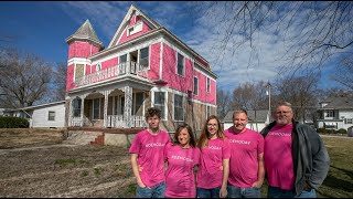 Take a peek inside The Pink House that&#39;s being renovated in Aviston, IL