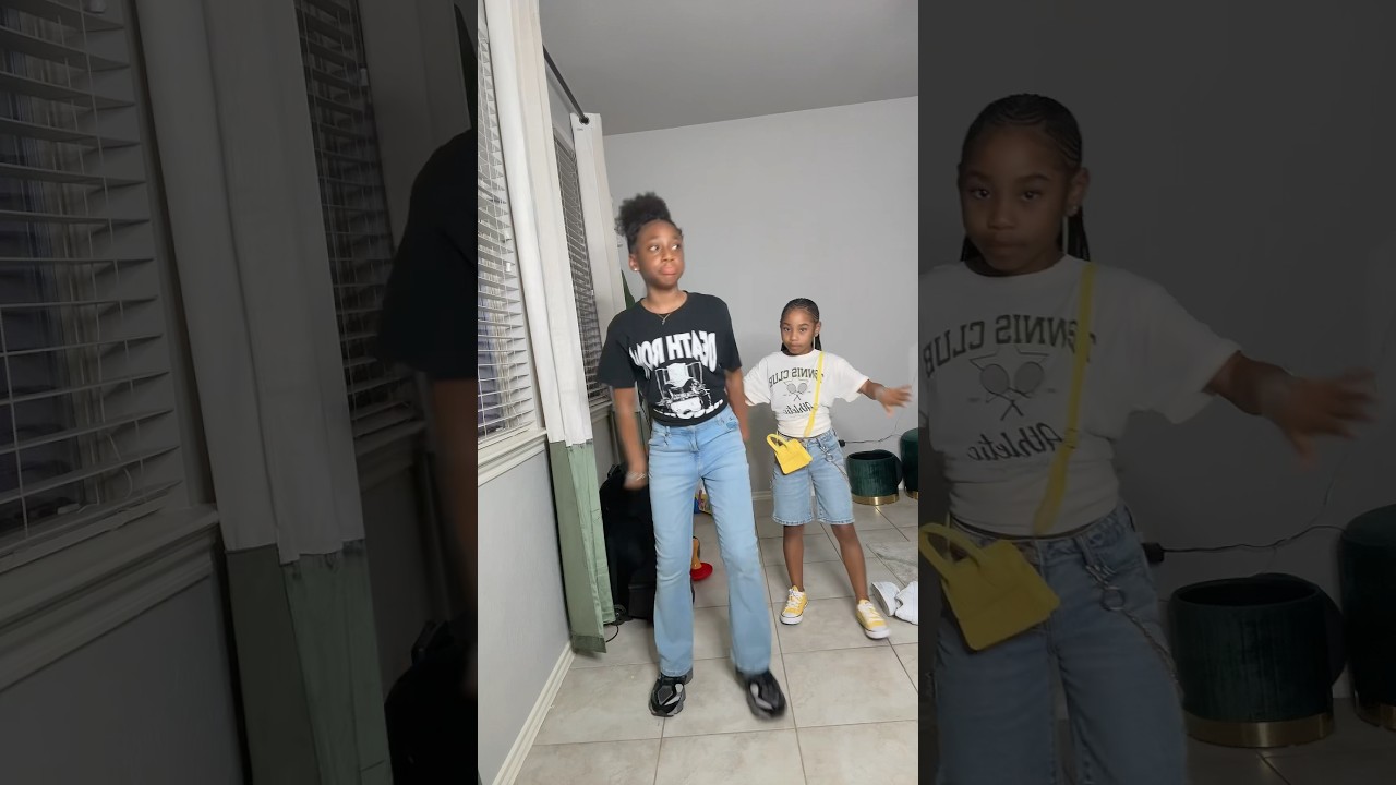 Distracting harmony from stealing kye from Ariel