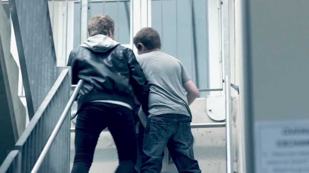 Wanka! - Stomp The Dog (Official)