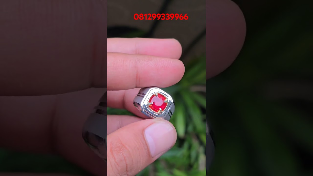 Natural Red Andesine Plagioclase 1.11 crt SKY LAB 