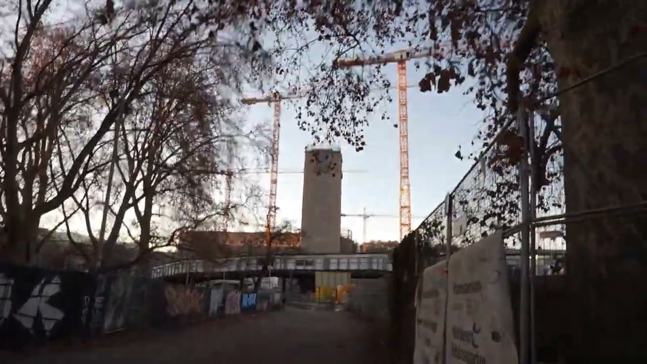 Fernwanderweg Stuttgart von der Staatsgalerie zur U-Bahn-Station Arnulf-Klett-Passage