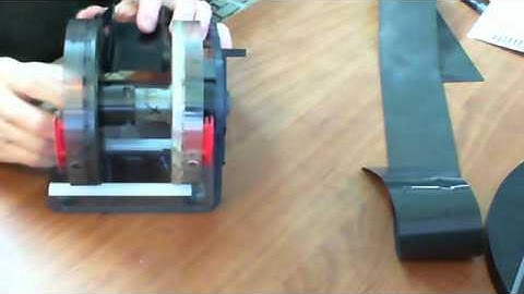 load-film-to-Jobo-reels-using-loader.wmv