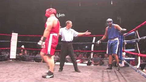 2009 Guns and Hoses   OFD Boxer Dave Sorich battle...