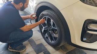 What is the recommended tire pressure for Kia Sportage?