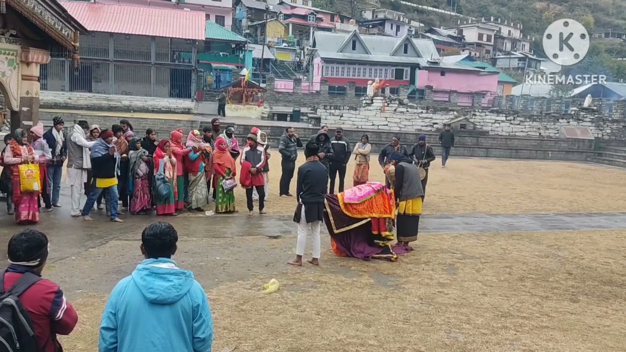 महासू देवता मंदिर हनोल मे आई गढ़वाल से माताभगवती  🔱📿🙏