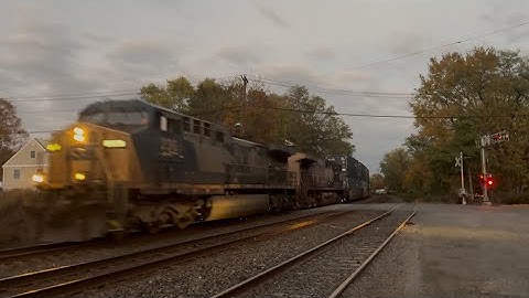 (Double YN2) 236 CW44AC leads CSX I158 through Piscataway! With a friendly crew 
