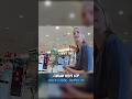 Civilian HELPS Cop Catch Fleeing Shoplifter 😳