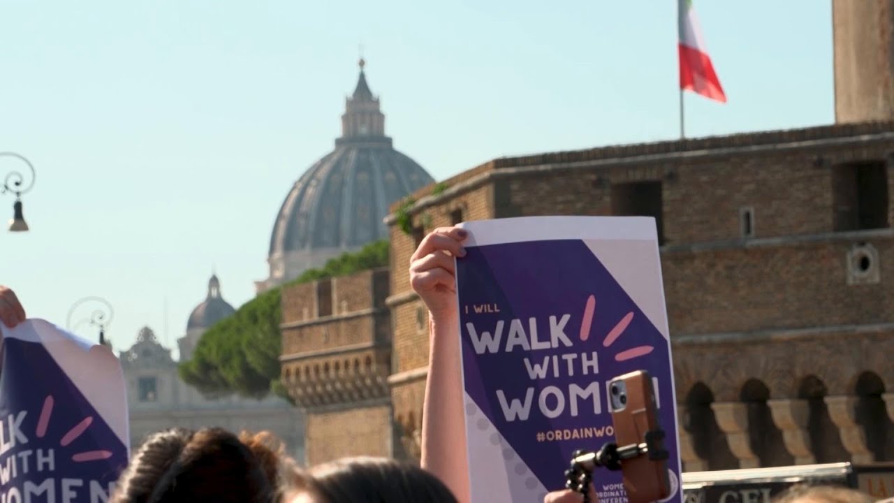 Protesters call for ordination of women as Pope presides over Vatican meeting on future of church