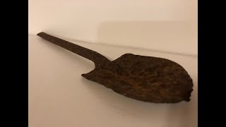 Will Vinegar Remove The Rust Off This Antique Spoon? 40-Hour Soak Test. Revive Rusty Hand Tools With This Vinegar Soak