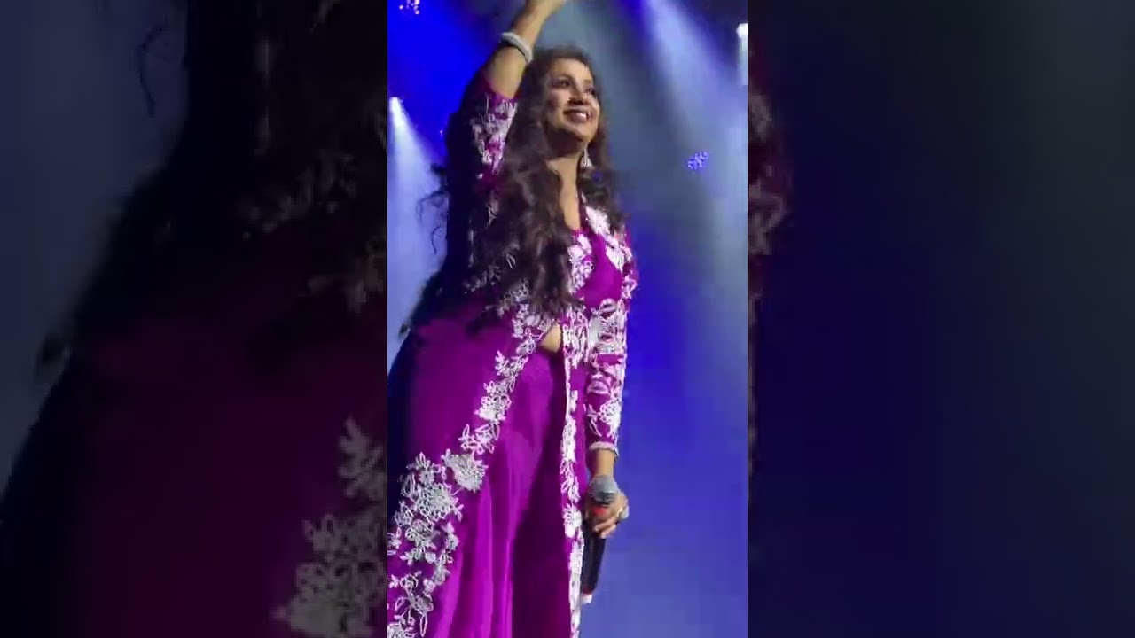 Shreya Ghoshal Live Concert - Sun Raha Hain Na Tu #aashiqui2 #Rozana #shreyaghoshal #2022