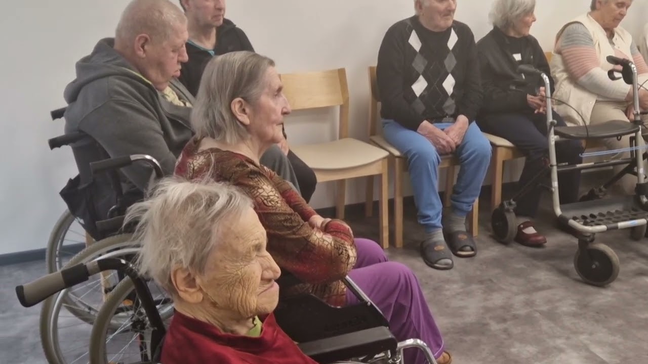 Groja Nijolė Pabarčienė. Dirvonėnai Šiaulių raj.Reginella,,, Fokstrotas